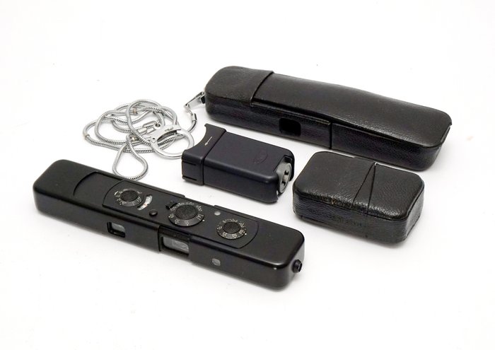 Minox C Set in zwart NO RESERVE (battery included) Analogt kamera