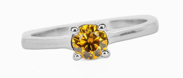 Ingen mindstepris - Ring - 18 kraat Hvidguld -  050ct tw Diamant (Naturfarvet) - F Levende gullig orange