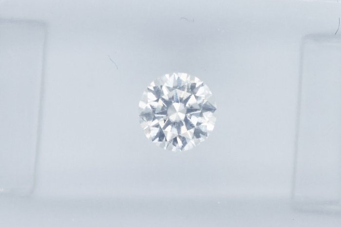 1 pcs Diamant - 0.37 ct - Rund - D - SI1