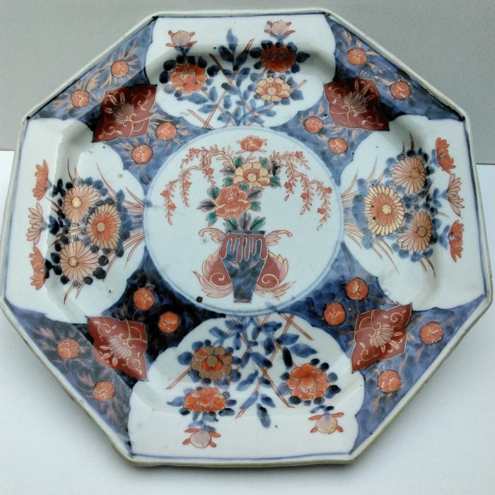 Fad - Porcelæn - Imari med afskårne sider