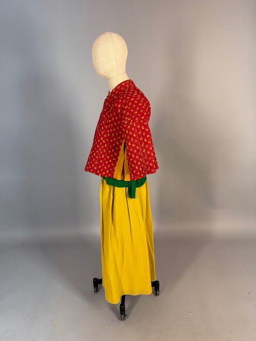 Mulan - Original Costume from Disney's Mulan