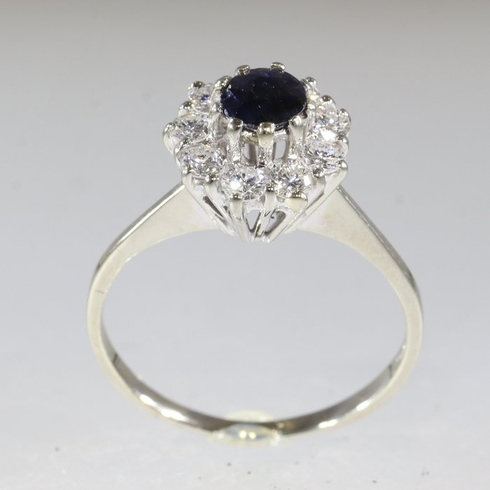 Ingen mindstepris - Ring - 18 kraat Hvidguld -  0.48ct. tw. Safir - Diamant - Årgang