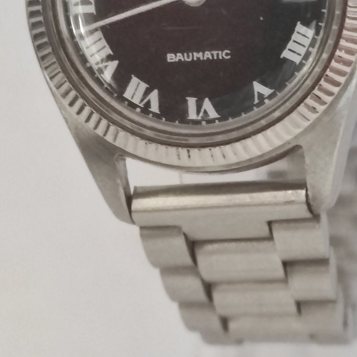 Baume  Mercier - Ingen mindstepris - BAUMATIC 1215 - Unisex - 1990-1999