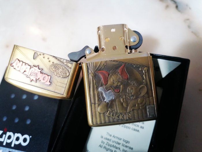 Zippo, Tom  Jerry Cartoon 2023 - Double Sided Brass Special Edition - Lighter - Messing