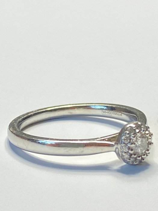 Ingen mindstepris - Ring Platin Diamant (Natur)