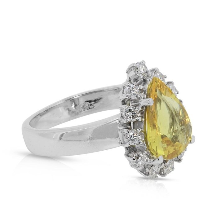 Ring - 18 kraat Hvidguld -  3.38ct. tw. Topas - Diamant