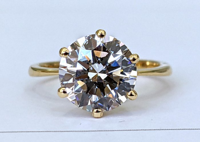 Ingen mindstepris - Ring - 14 karat Gulguld -  4.13ct. tw. Diamant (Laboratoriedyrket) - F VS1 IGI Certificeret