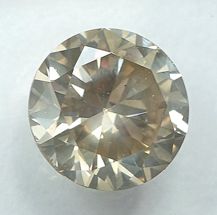 1 pcs Diamant  (Naturfarvet)  - 1.00 ct - Fancy light Brunlig Gul - SI2 - International Gemological Institute (IGI)