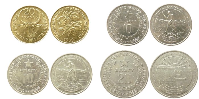 Madagaskar. Various Denominations 1943/2005 (32 coins)  (Ingen mindstepris)