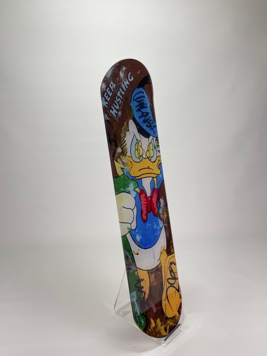 Mike Blackarts - Donald Duck Keep Hustling - Pop Art Skateboard