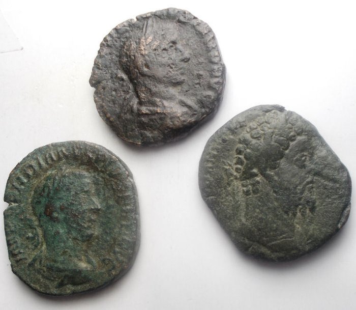 Romarriket. Lot of 3 Æ Sestertii Marcus Aurelius, Gordian III, Volusian  (Ingen mindstepris)