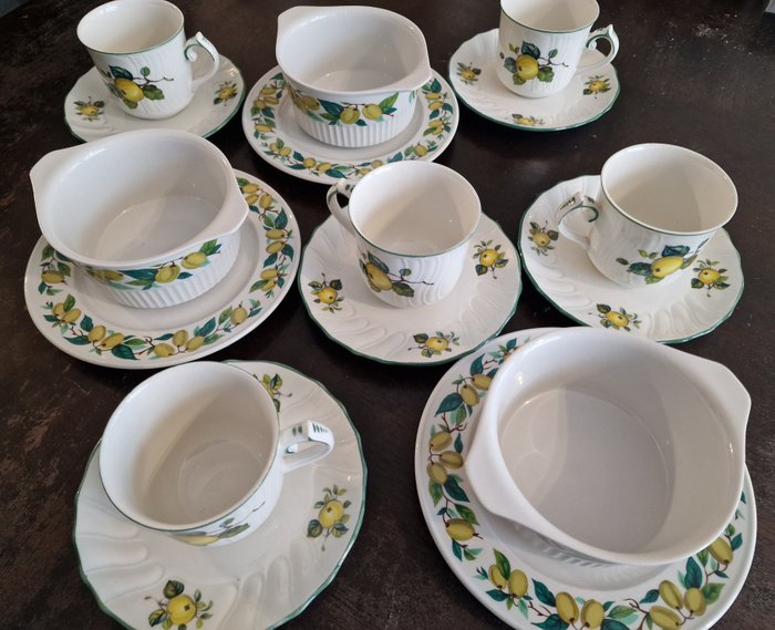 Villeroy  Boch - Kop og underkop (8) - Knogleporcelæn - Kaffestel