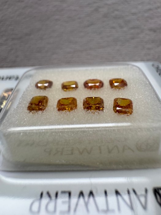 8 pcs Diamant  (Natur)  - 1.13 ct - Pude - I2, SI1 - Gem Report Antwerp (GRA) - Naturlig intens orange