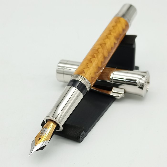 Graf von Faber Castell - Pen of the Year 2008 - Fyldepen