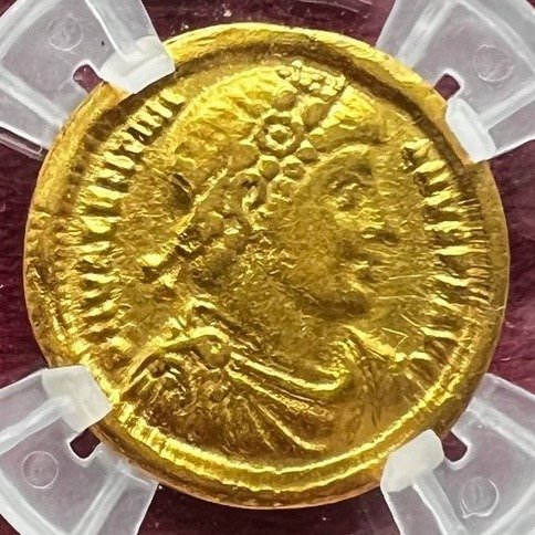 Romarriket. Valentinian I (AD 364-375). Solidus AD 364-367