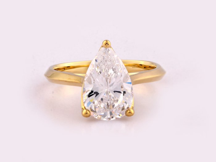 Ring - 14 karat Gulguld -  4.00ct. tw. Diamant (Laboratoriedyrket)