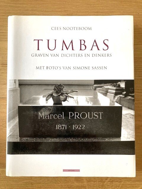 Cees Nooteboom - Lot met 1ste drukken verspreide publicaties etc (1 gesigneerd met opdracht) [in totaal 20] - 1956-2009