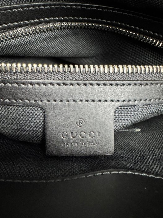 Gucci - GG supreme black M neuf - Messenger-taske