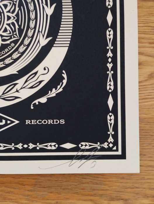 Shepard Fairey (OBEY) (1970) - Crescent (artist proof)