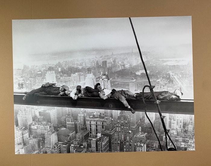 Upi Bettmann - Sleeping above Manhattan - Artprint - 60 x 80 cm