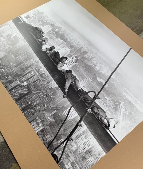 Upi Bettmann - Sleeping above Manhattan - Artprint - 60 x 80 cm