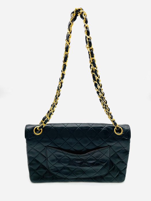 Chanel - CHANEL Matelassé Shoulder Bag - Skuldertaske