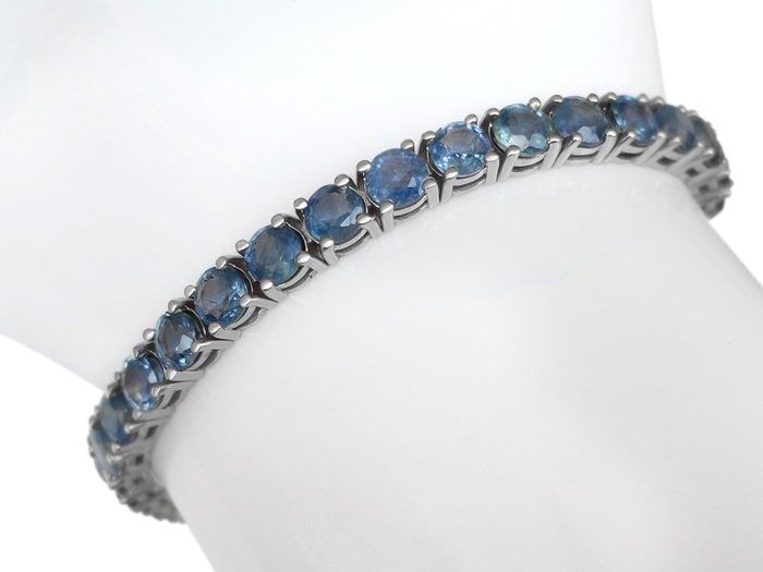 Armbånd - 14 karat Hvidguld -  13.82ct. tw. Safir - IGI