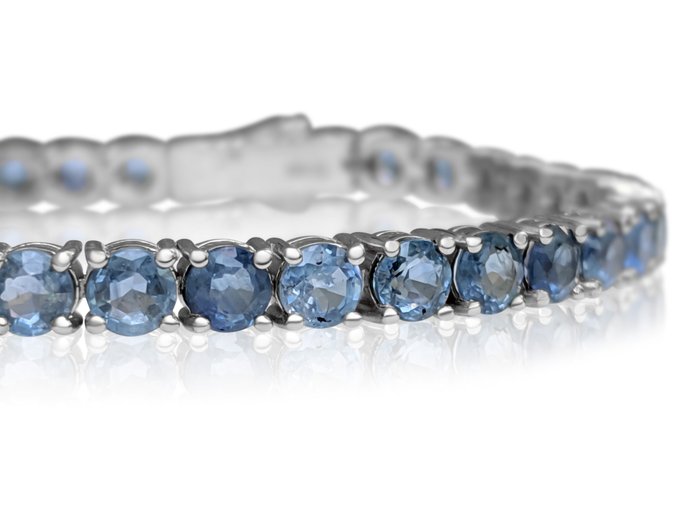 Armbånd - 14 karat Hvidguld -  13.82ct. tw. Safir - IGI