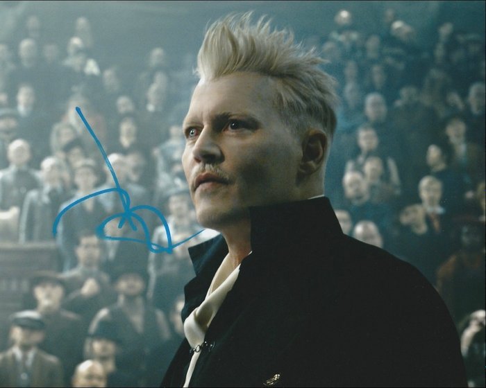 Fantastic Beasts - Signed by Johnny Depp (Grindelwald)