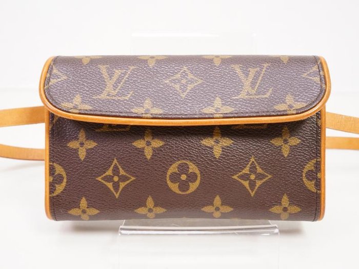 Louis Vuitton - Pochette Florentine - Håndtaske