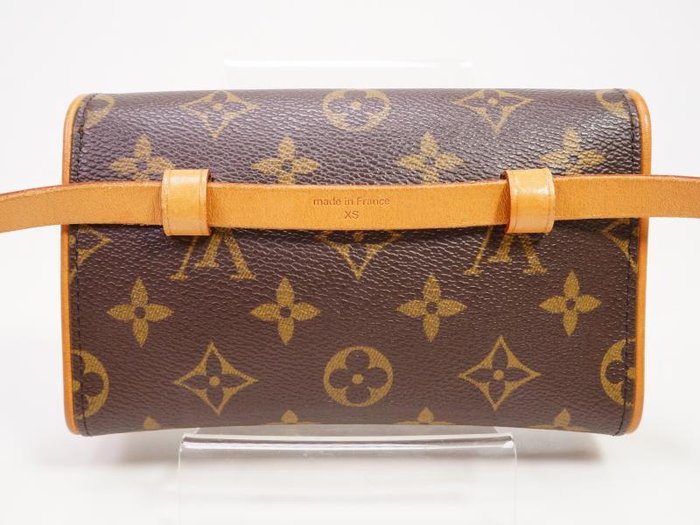 Louis Vuitton - Pochette Florentine - Håndtaske