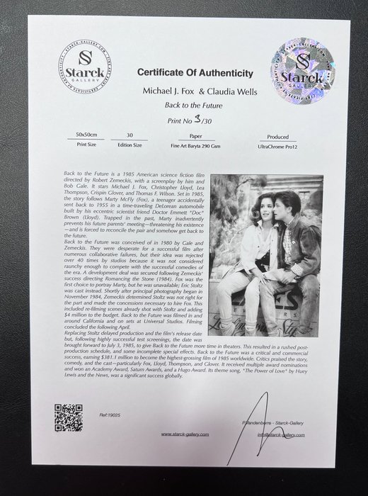 Tilbage til fremtiden, - Michael J. Fox  Claudia Wells - Fine Art Photography - Luxury Wooden Framed 70X50 cm - Limited Edition Nr 02 of 30 - Serial ID 19025 - Original Certificate (COA), Hologram Logo Editor and QR Code - 100% New items.