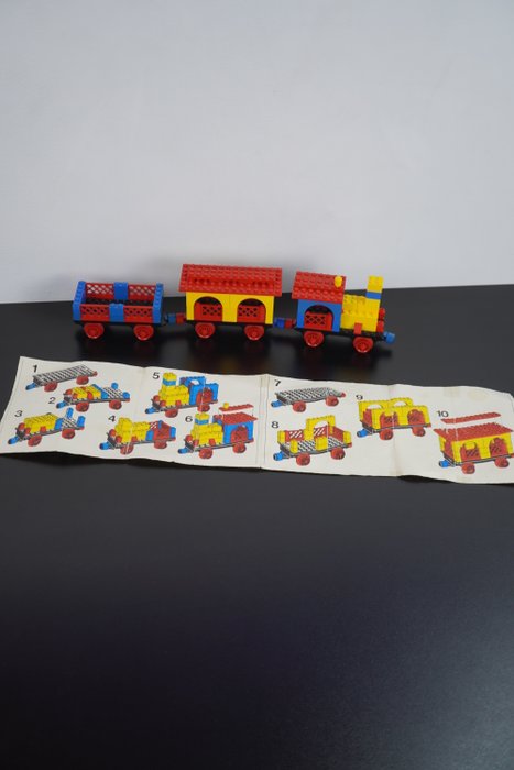 Lego - 170 Push-along Play Train - 1970-1980