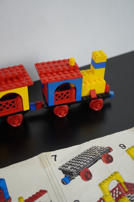 Lego - 170 Push-along Play Train - 1970-1980