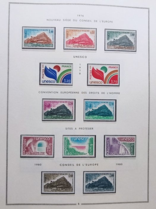 Frankrig 1958/2010 - Sjældent komplet sæt på ark - Timbres de service Yvert 15A à 165 - MNH luxe