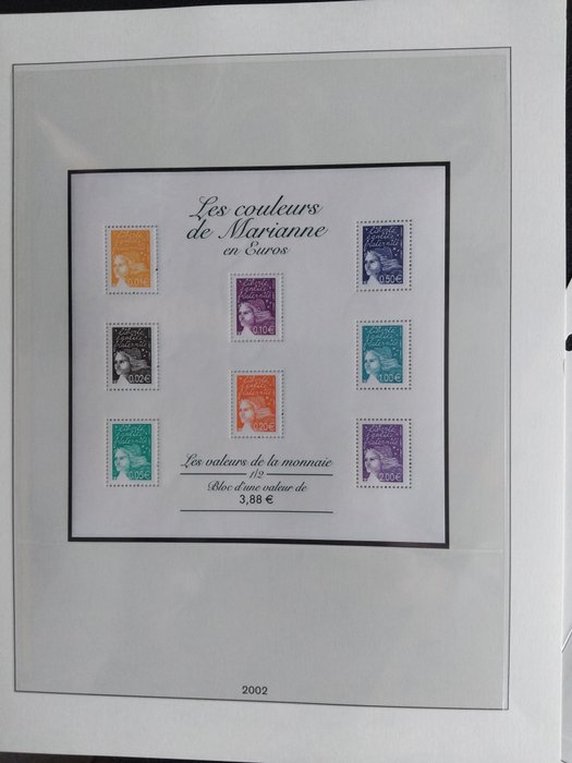 Frankrig 2002 - Komplet årgang 2002 Ny** uden hængsler med blokke, notesbøger  selvklæbende klistermærker på 17 ark - + Poste Aérienne ,Préo  Service // Cote Yvert  Valeur faciale importante + Matériel
