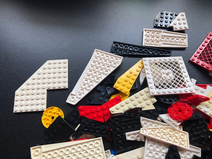 Lego - Geen serie - LEGO Partij platte plaatjes in diverse vormen en kleuren 1000 gram