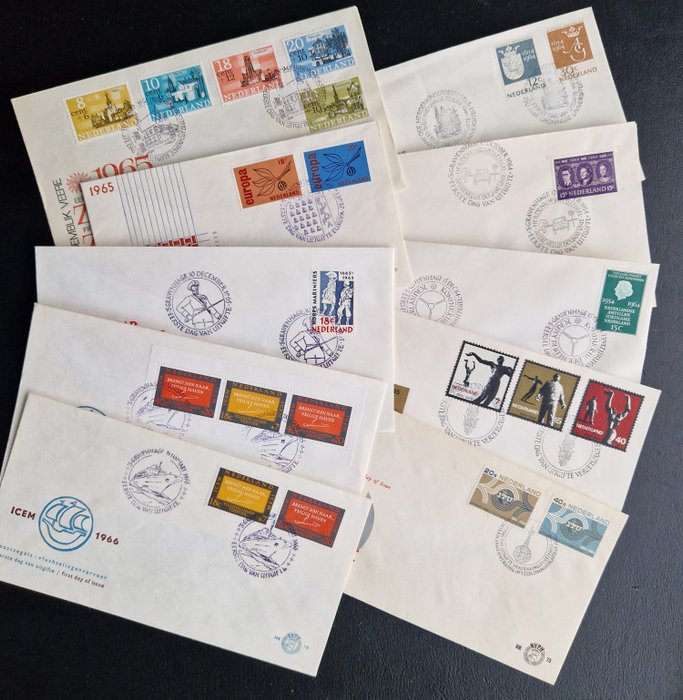 Holland 1964/2001 - Ca tusind tomme FDC'er inkl mange varianter (!) i 6 bundter i rækkefølge i æske - NVPH