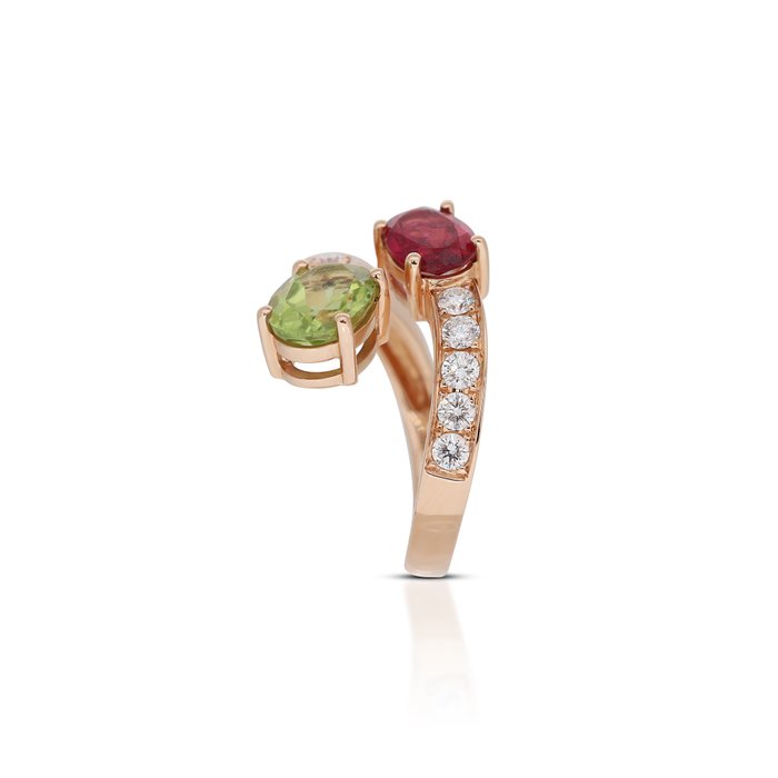 Ring - 18 kraat Rosaguld -  2.38ct. tw. Peridot - Diamant