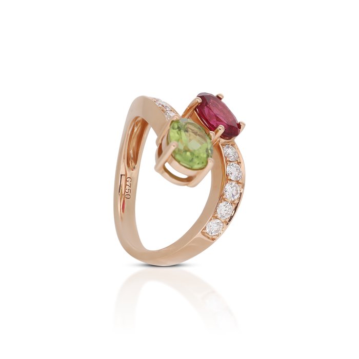 Ring - 18 kraat Rosaguld -  2.38ct. tw. Peridot - Diamant