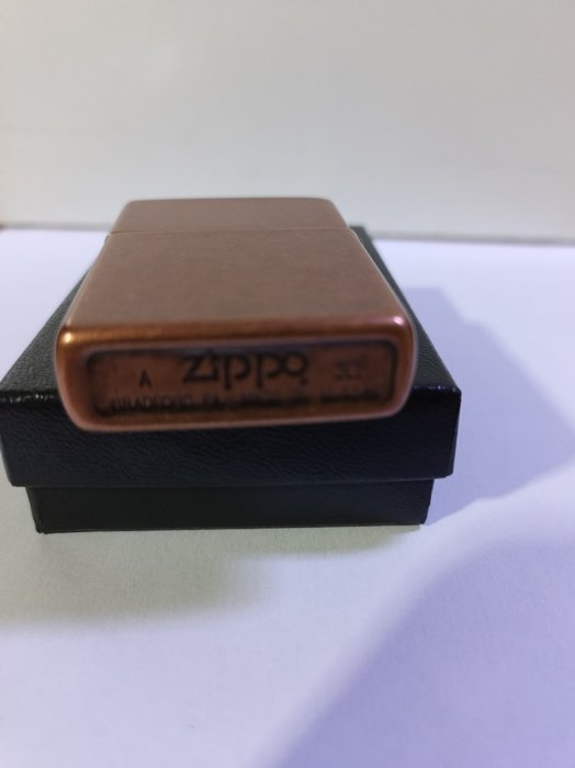 Zippo Aquila USA - Lighter - Stål (rustfrit)