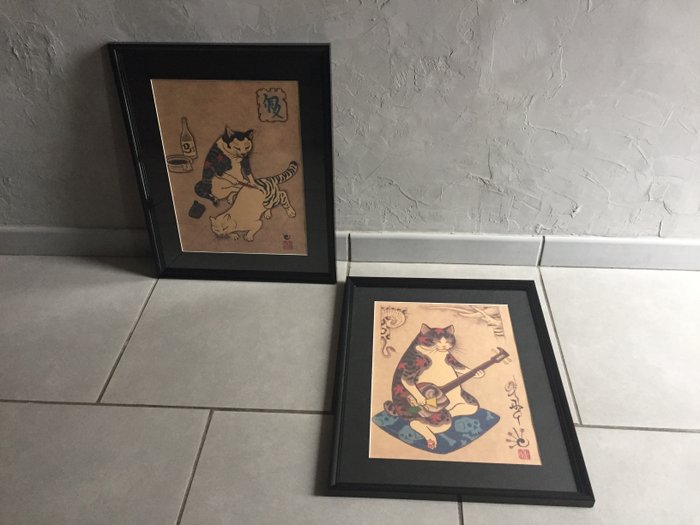 Horitomo 彫巴 - 2 C-Print - Monmon Cats - duo Monmon Cats tattoo-Irezumi horimono Cat tattoo-Musicien shamisen Cat tattoo-Reproduction - 2015