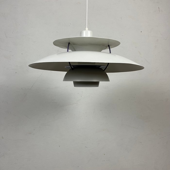 Louis Poulsen - Hængende lampe - PH5 - Aluminium