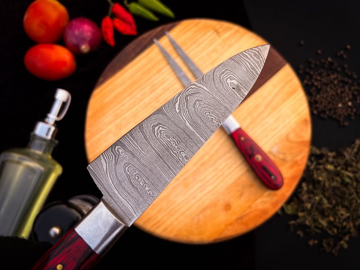 American Smith Black Smith - Køkkenkniv - Chef's knife - 1095 og 15N20 foldet stål og håndtag lavet af Blue Shinning Wood - Förenta staterna - Steak kniv og gaffel