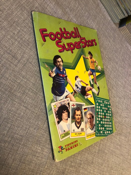 Panini - Football Super Stars 84 - Diego Maradona - 1 Complete Album