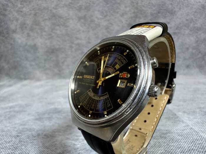 Orient - Orient College Perpetual Multi Year Calendar Watch Automatic - Ingen mindstepris - Mænd - 1970-1979