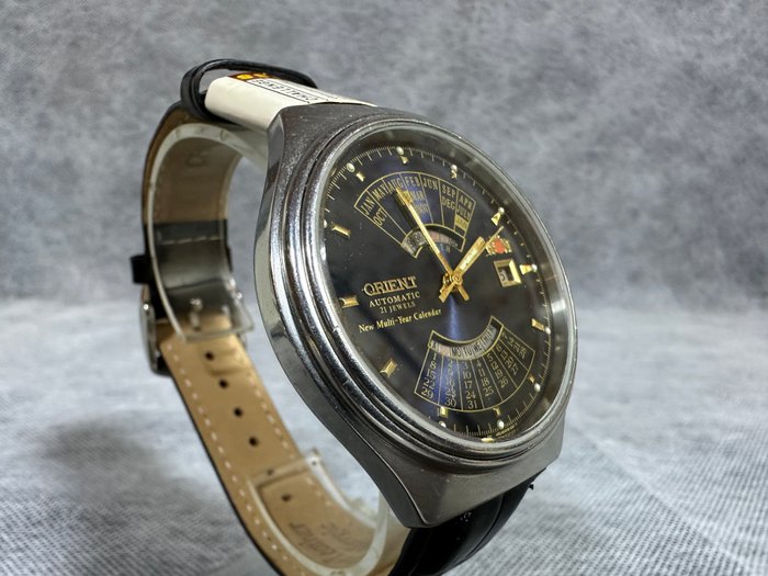 Orient - Orient College Perpetual Multi Year Calendar Watch Automatic - Ingen mindstepris - Mænd - 1970-1979