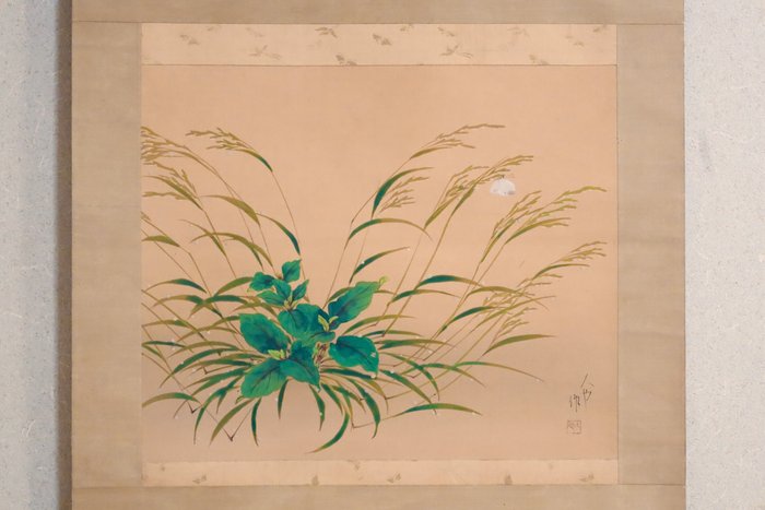 Grass and Butterfly - Hanging Scroll - with original wooden box - Hisaya 久也 - Japan  (Ingen mindstepris)