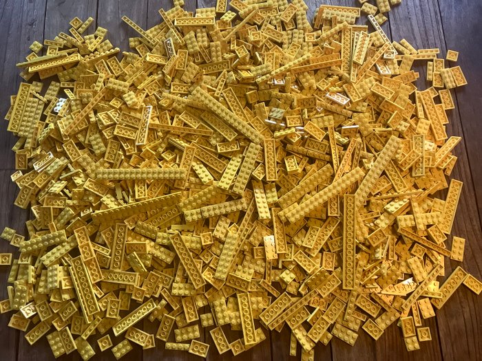 Lego - 1330 pieces - Plaatjes alle afmetingen