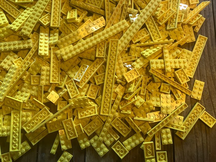 Lego - 1330 pieces - Plaatjes alle afmetingen